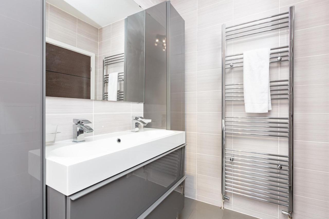 Manhattan Heights Apartamento Maidstone Exterior foto